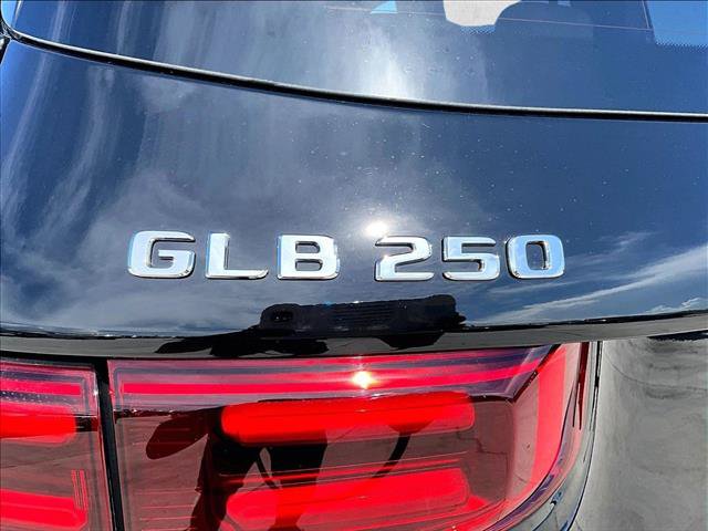 New 2026 Mercedes-Benz GLB 250 image 28