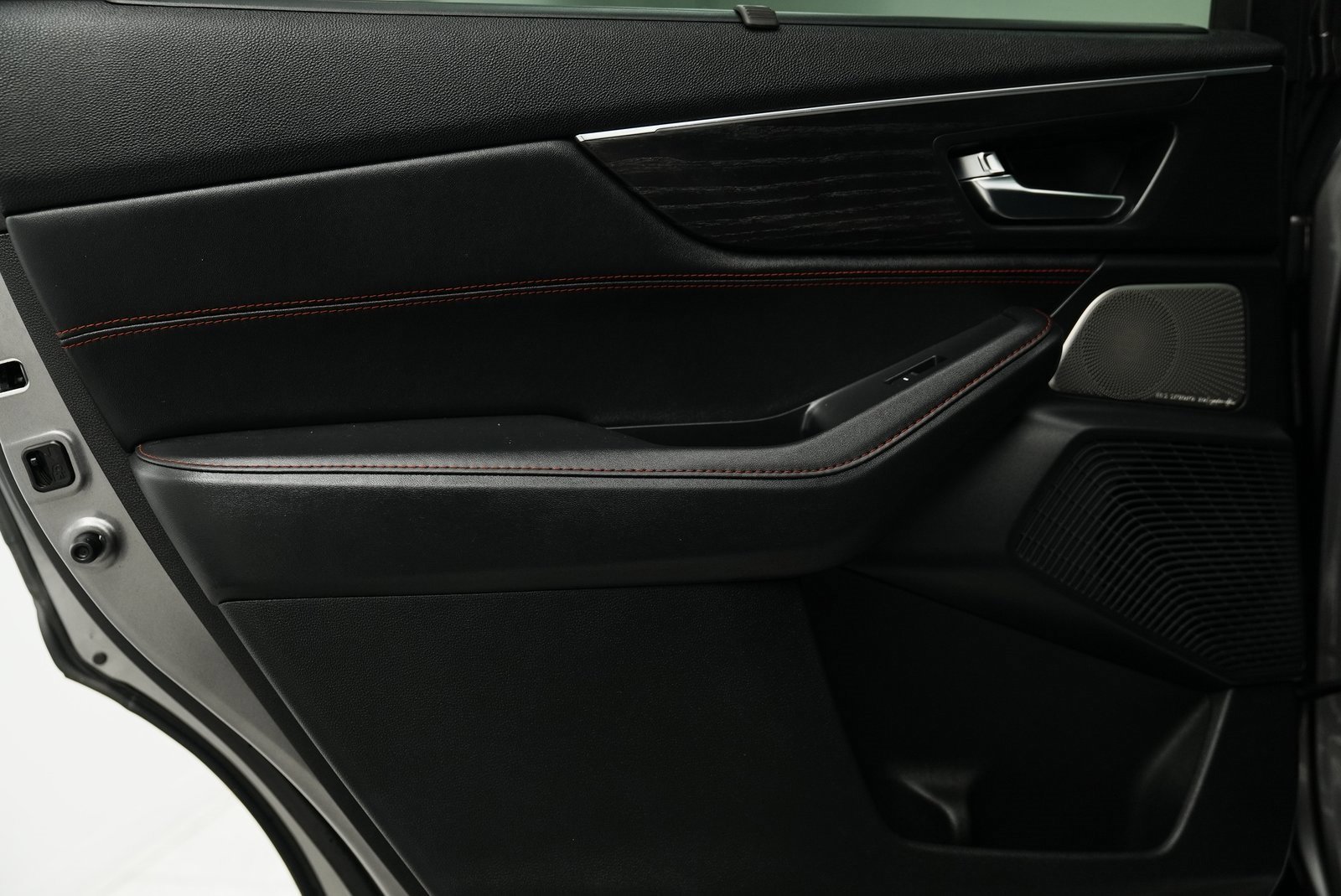 Used 2022 Acura MDX Type S image 45