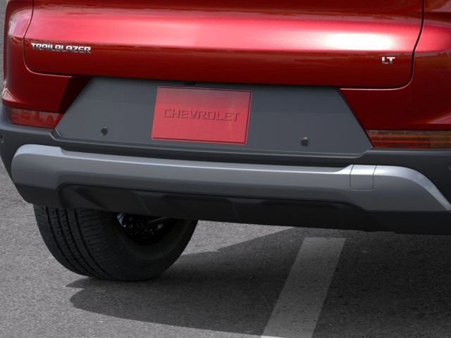 New 2026 Chevrolet TrailBlazer LT w/ LT Cold Weather Package FWD image 14