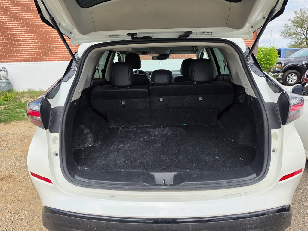 Used 2023 Nissan Murano SV w/ SV Midnight Edition Package AWD/4WD image 8