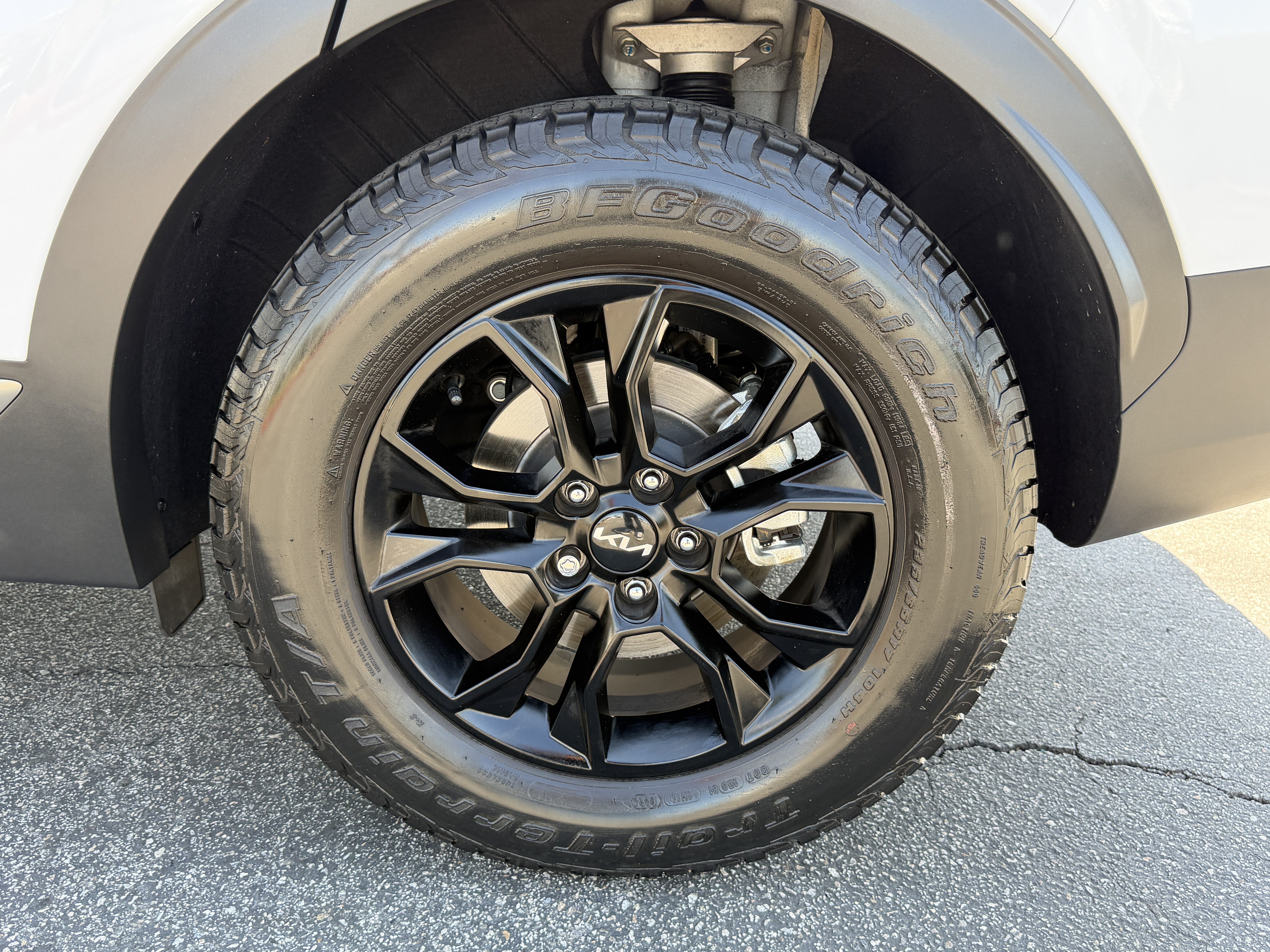 Certified 2023 Kia Sportage X-Pro AWD/4WD image 11