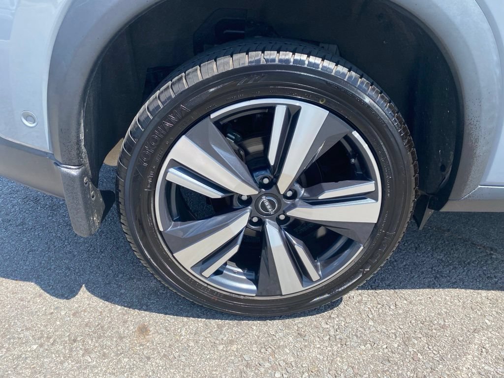 Used 2022 Nissan Rogue SL w/ SL Premium Package FWD image 8