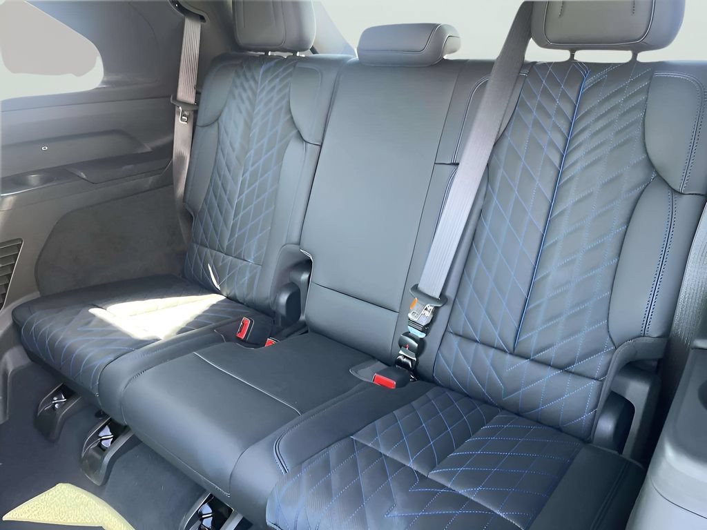 New 2025 Cadillac Escalade IQ Sport 1 w/ LPO, ONYX Package AWD/4WD image 44