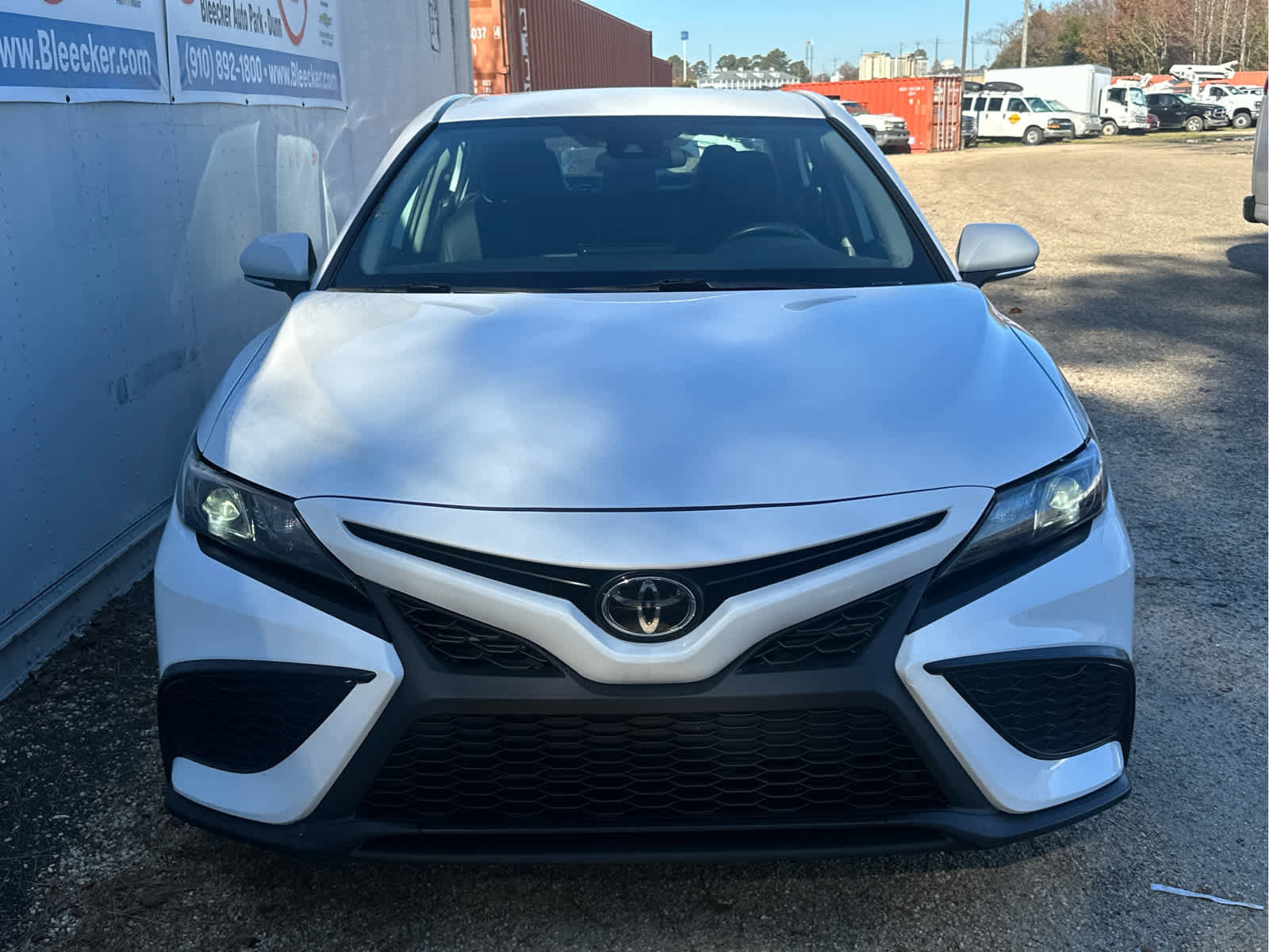 Used 2024 Toyota Camry SE image 5