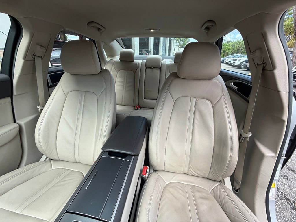 Used 2017 Lincoln MKZ Select w/ Select Plus Package FWD image 8