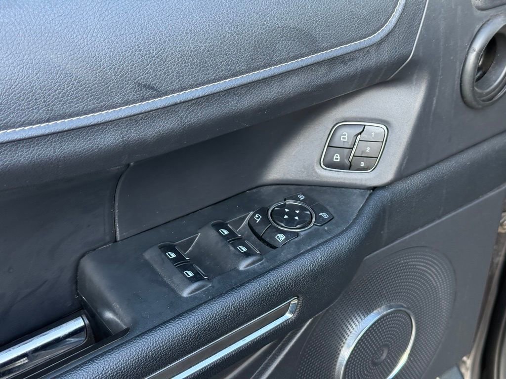 Used 2024 Ford Expedition Max XLT image 10