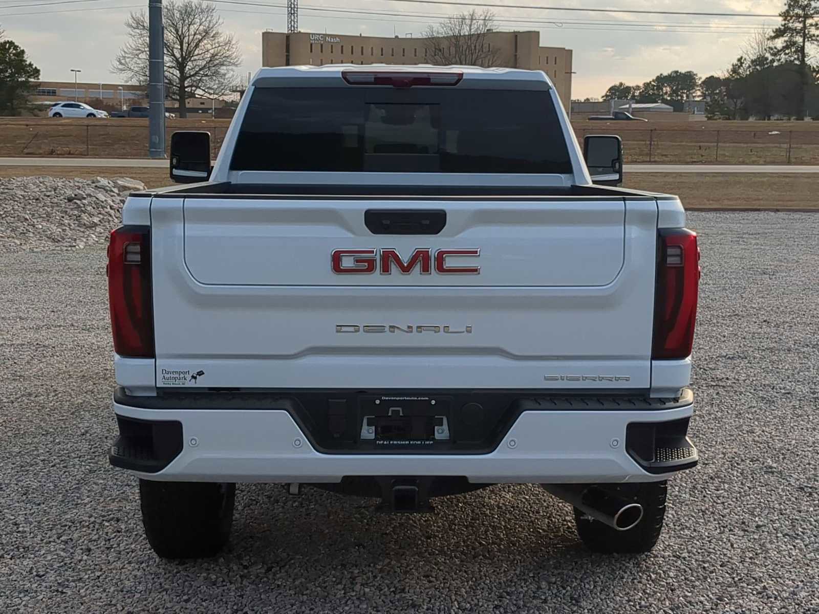 New 2026 GMC Sierra 2500 Denali w/ Denali Reserve Package image 7