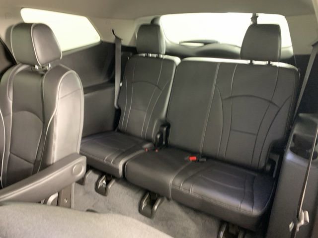 Used 2021 Buick Enclave Avenir w/ Avenir Technology Package AWD/4WD image 32
