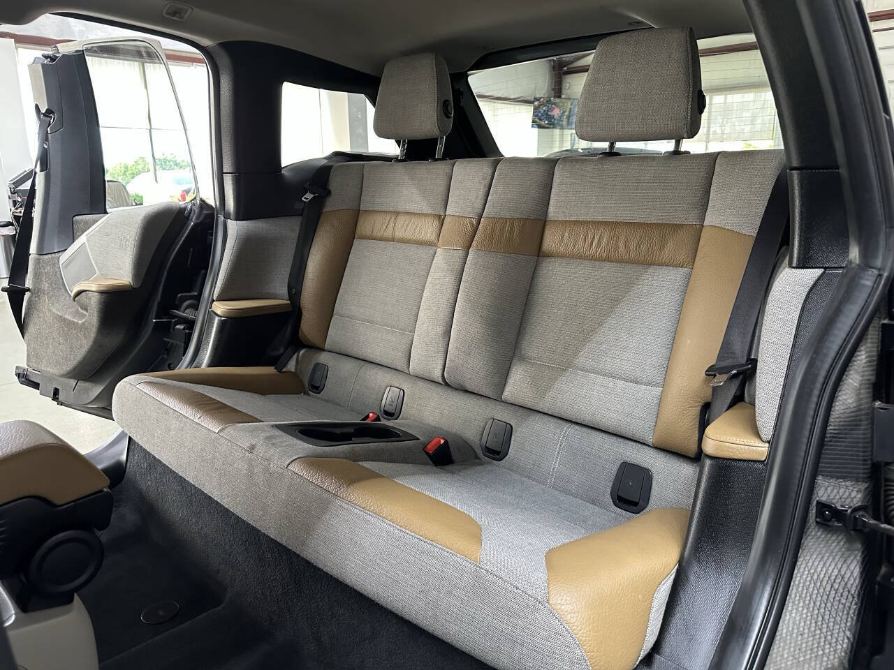 Used 2015 BMW i3 RWD image 13