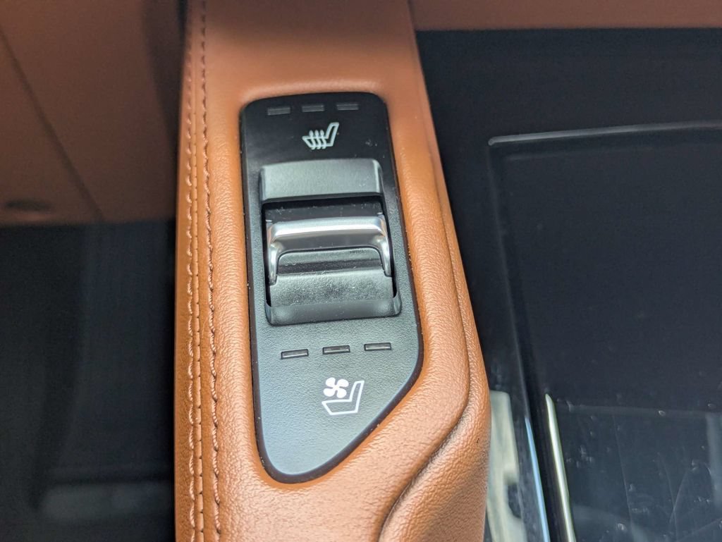 Used 2023 Kia Telluride EX X-Line AWD/4WD image 27