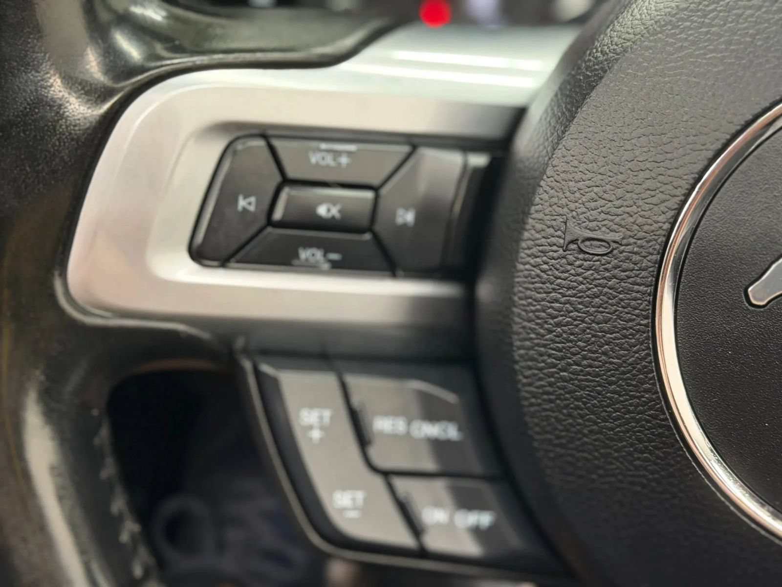 Used 2020 Ford Mustang Premium RWD image 20