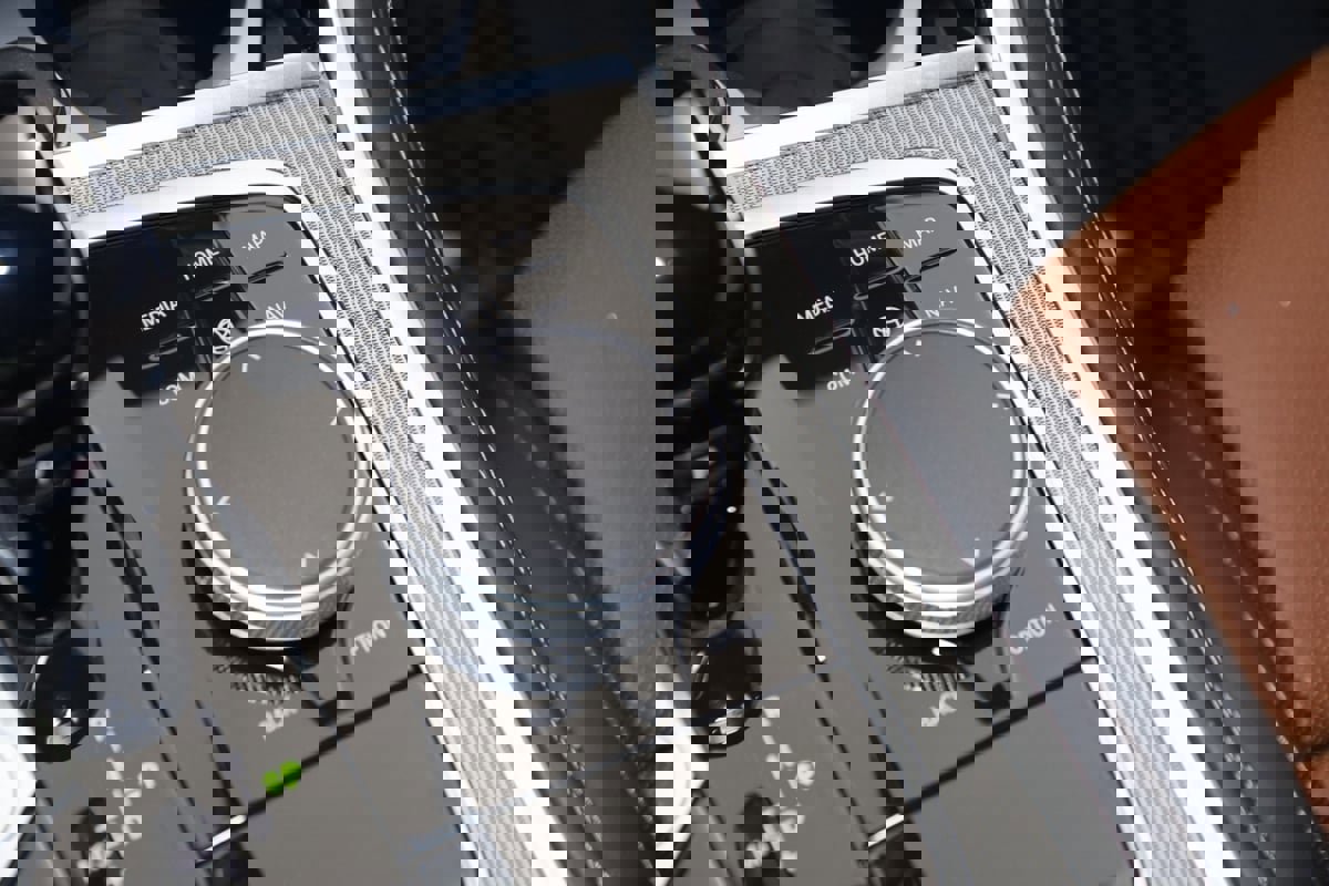 Used 2025 BMW M850i xDrive Coupe w/ M Sport Professional Package image 43