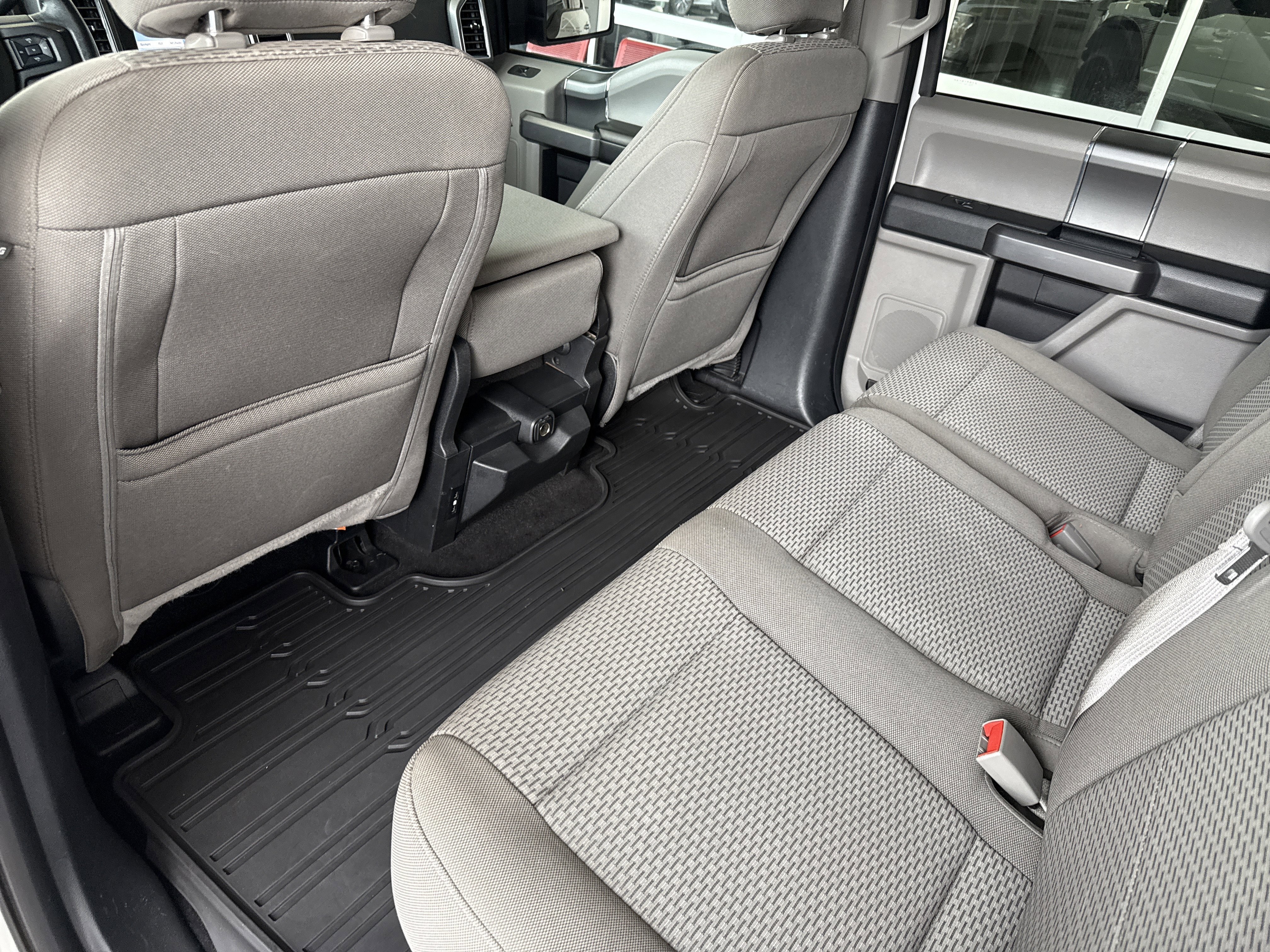 Used 2019 Ford F150 XLT w/ Equipment Group 302A Luxury image 11