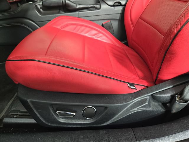 Used 2019 Ford Mustang GT Premium w/ Equipment Group 401A RWD image 30