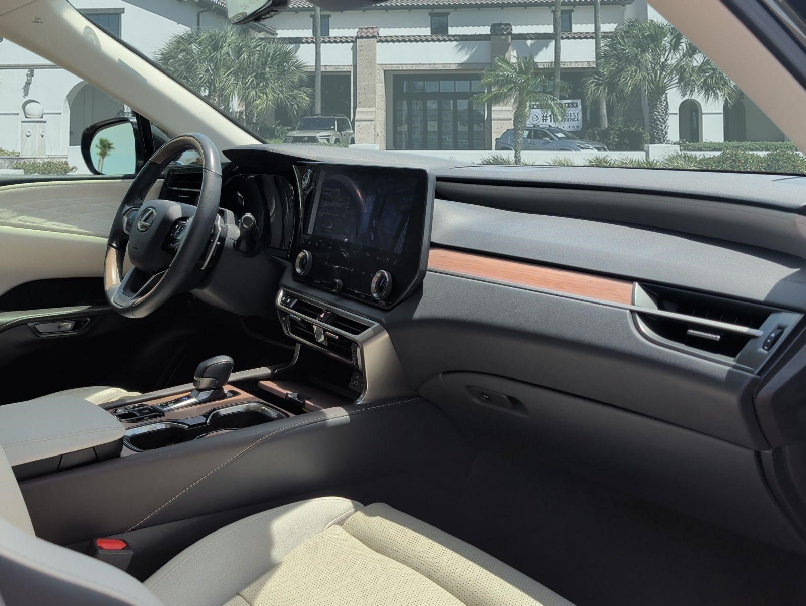 Used 2023 Lexus RX 350 FWD w/ Accessory Package image 30