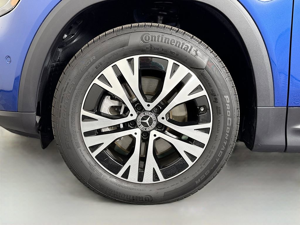 Used 2024 Mercedes-Benz GLB 250 4MATIC image 30