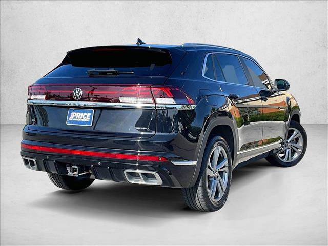Used 2024 Volkswagen Atlas Cross Sport SEL R-Line AWD/4WD image 2