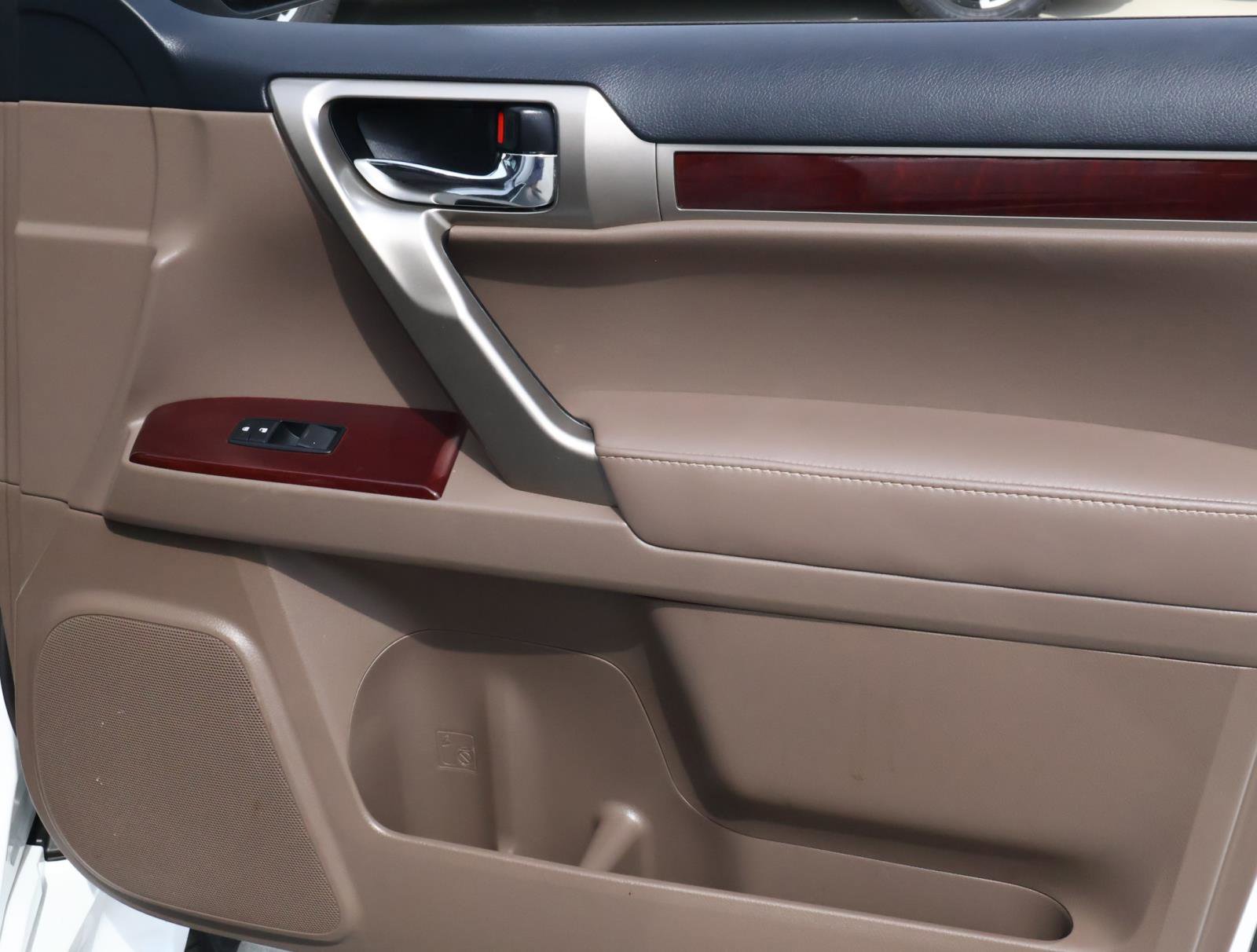 Used 2019 Lexus GX 460 Luxury image 17