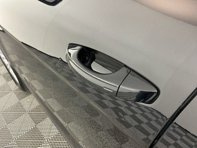 Used 2019 Volkswagen Atlas SE w/ Panoramic Sunroof Package AWD/4WD image 11