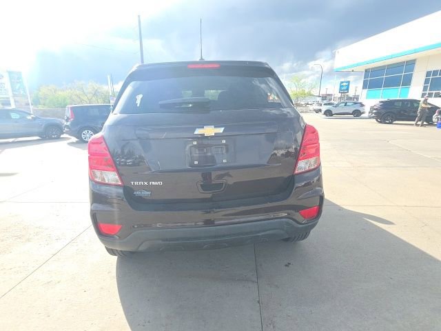 Used 2020 Chevrolet Trax LS w/ Tint and Cruise Package image 6