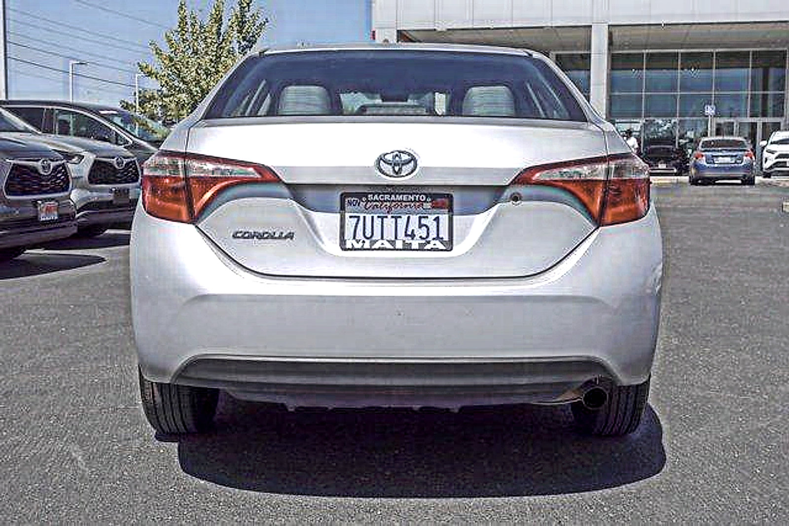 Used 2017 Toyota Corolla L FWD image 6