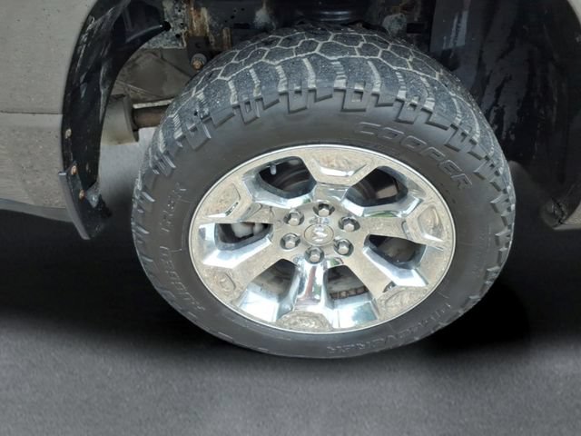 Used 2022 RAM 1500 Big Horn AWD/4WD image 9