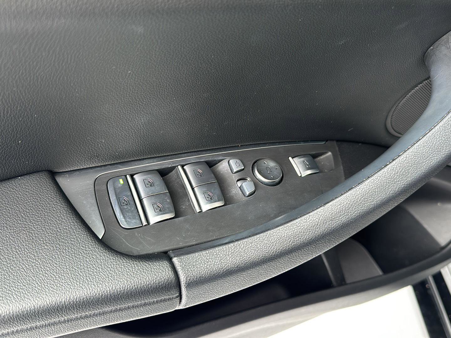 Used 2022 BMW X3 sDrive30i w/ M Sport Package 2 image 31