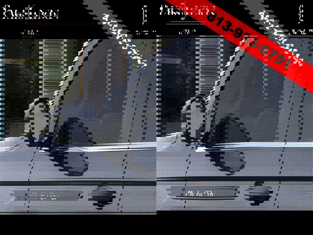 New 2025 Lincoln Navigator Black Label image 43