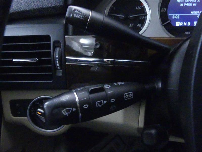 Used 2012 Mercedes-Benz GLK 350 4MATIC image 11