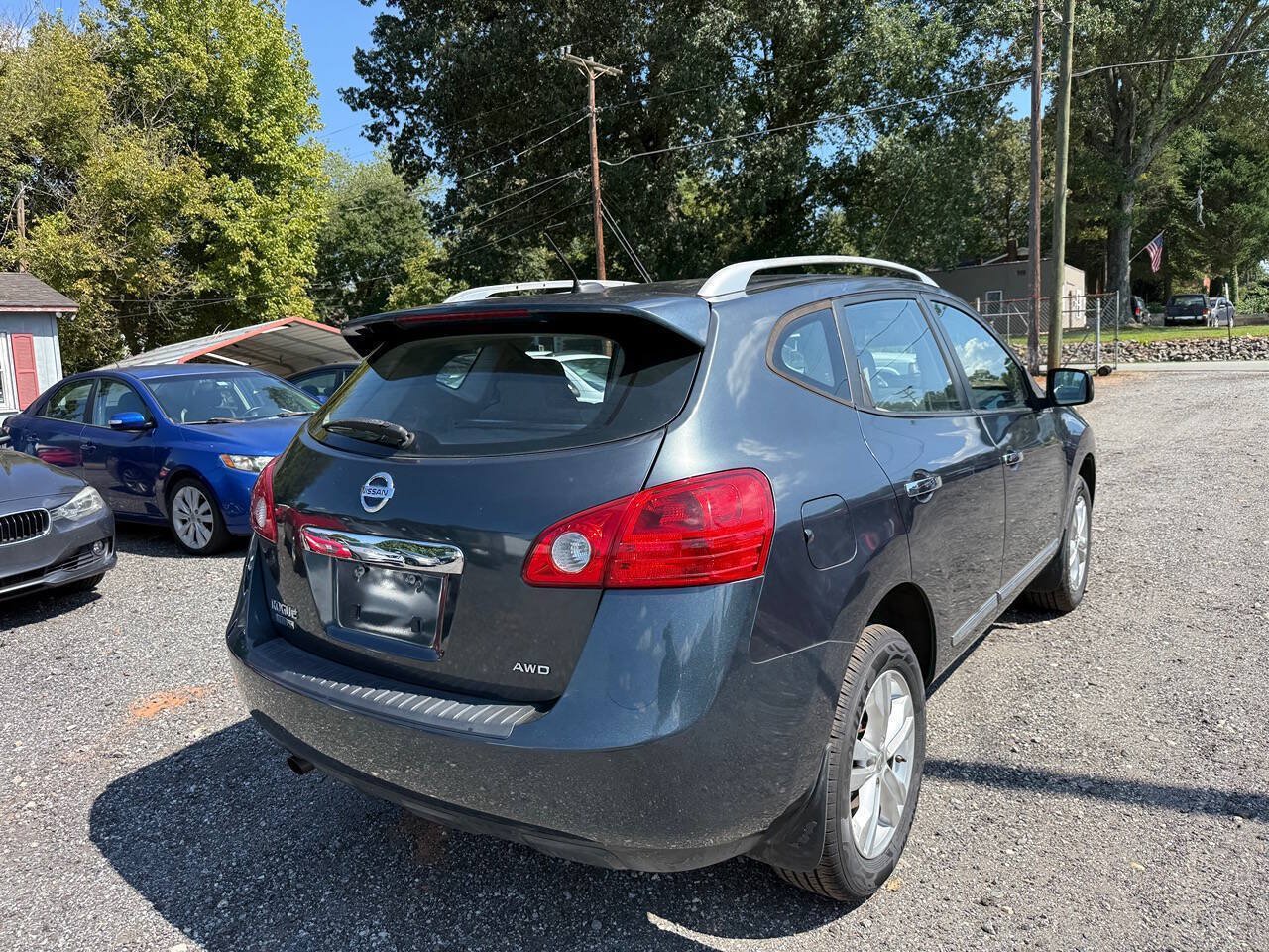 Used 2014 Nissan Rogue S w/ Convenience Package AWD/4WD image 8