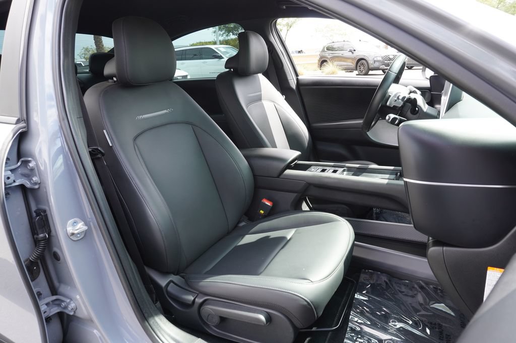 Used 2024 Hyundai Ioniq 6 SEL RWD image 12