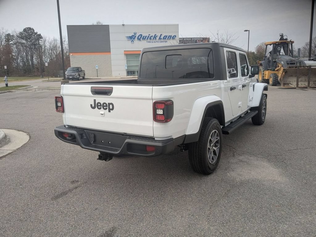 New 2026 Jeep Gladiator Sport AWD/4WD image 5