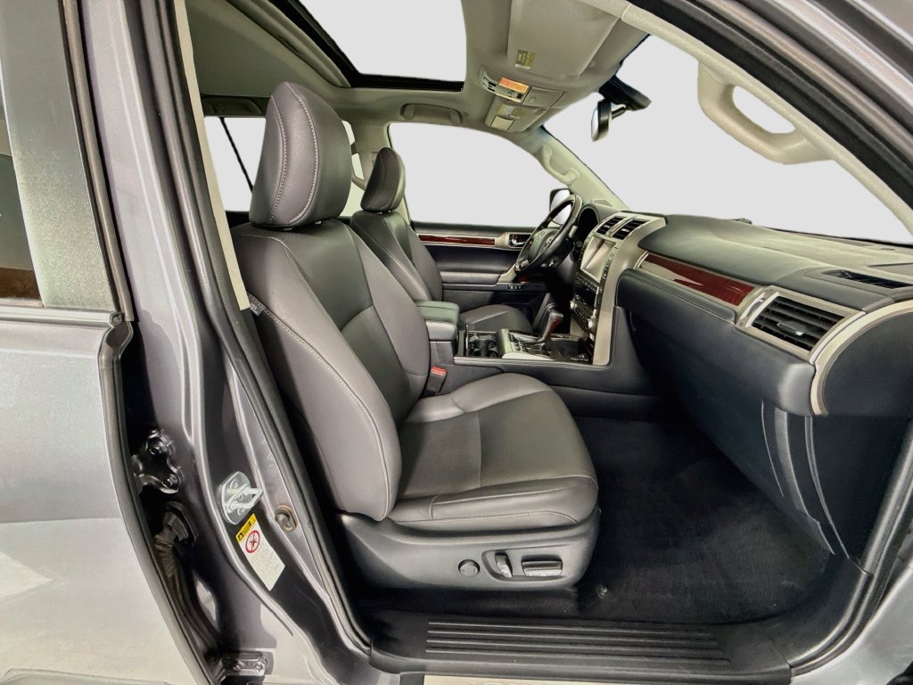 Used 2019 Lexus GX 460 Premium AWD/4WD image 20