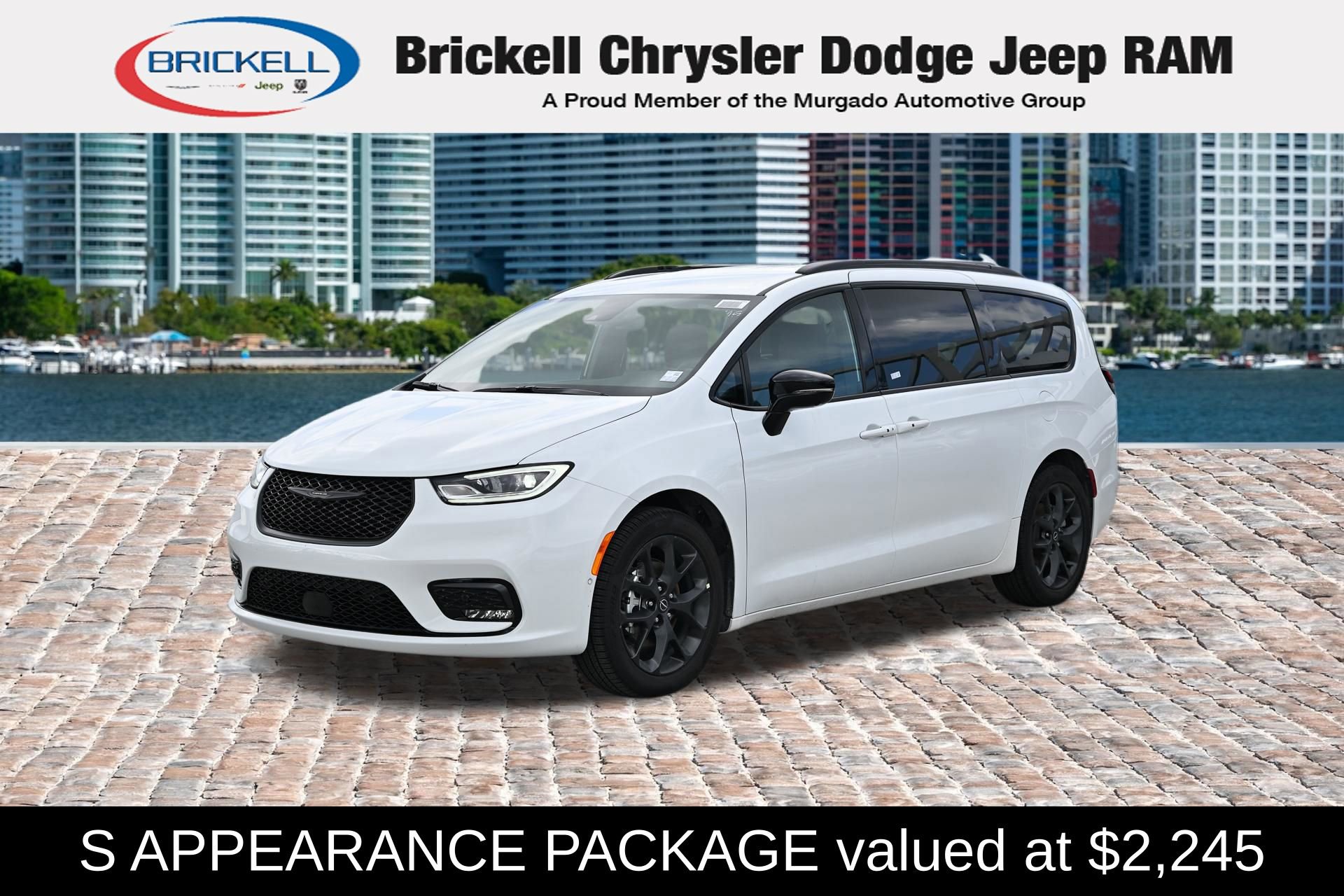 Used 2026 Chrysler Pacifica Select w/ S Appearance Package FWD image 1
