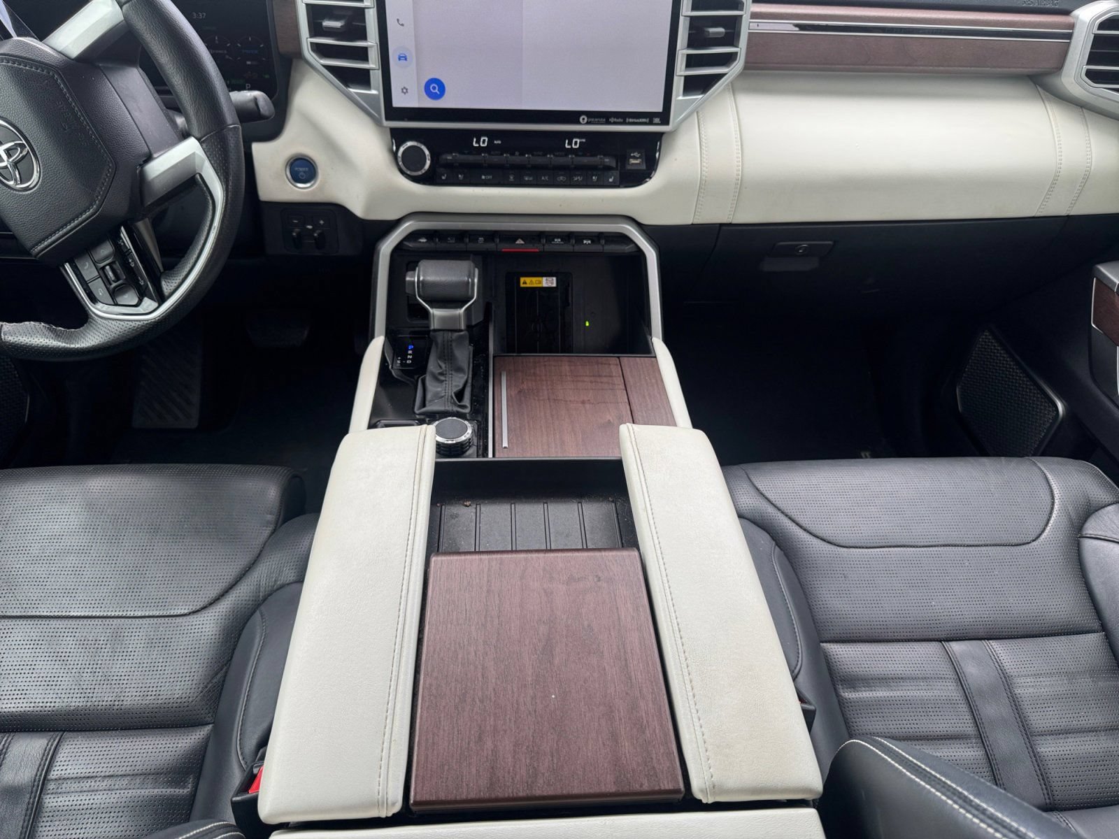 Used 2023 Toyota Tundra Capstone AWD/4WD image 11