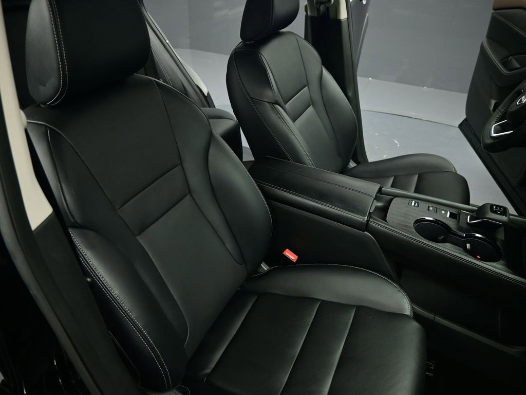 Used 2023 Nissan Rogue SL w/ SL Premium Package image 23