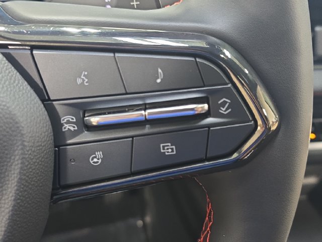 New 2026 Chevrolet Equinox RS w/ Convenience Package III FWD image 21