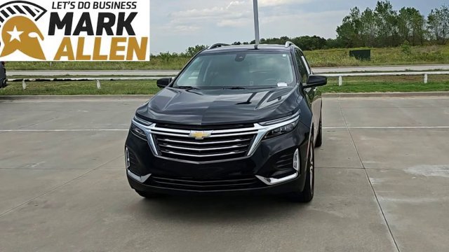 Used 2023 Chevrolet Equinox Premier AWD/4WD image 3