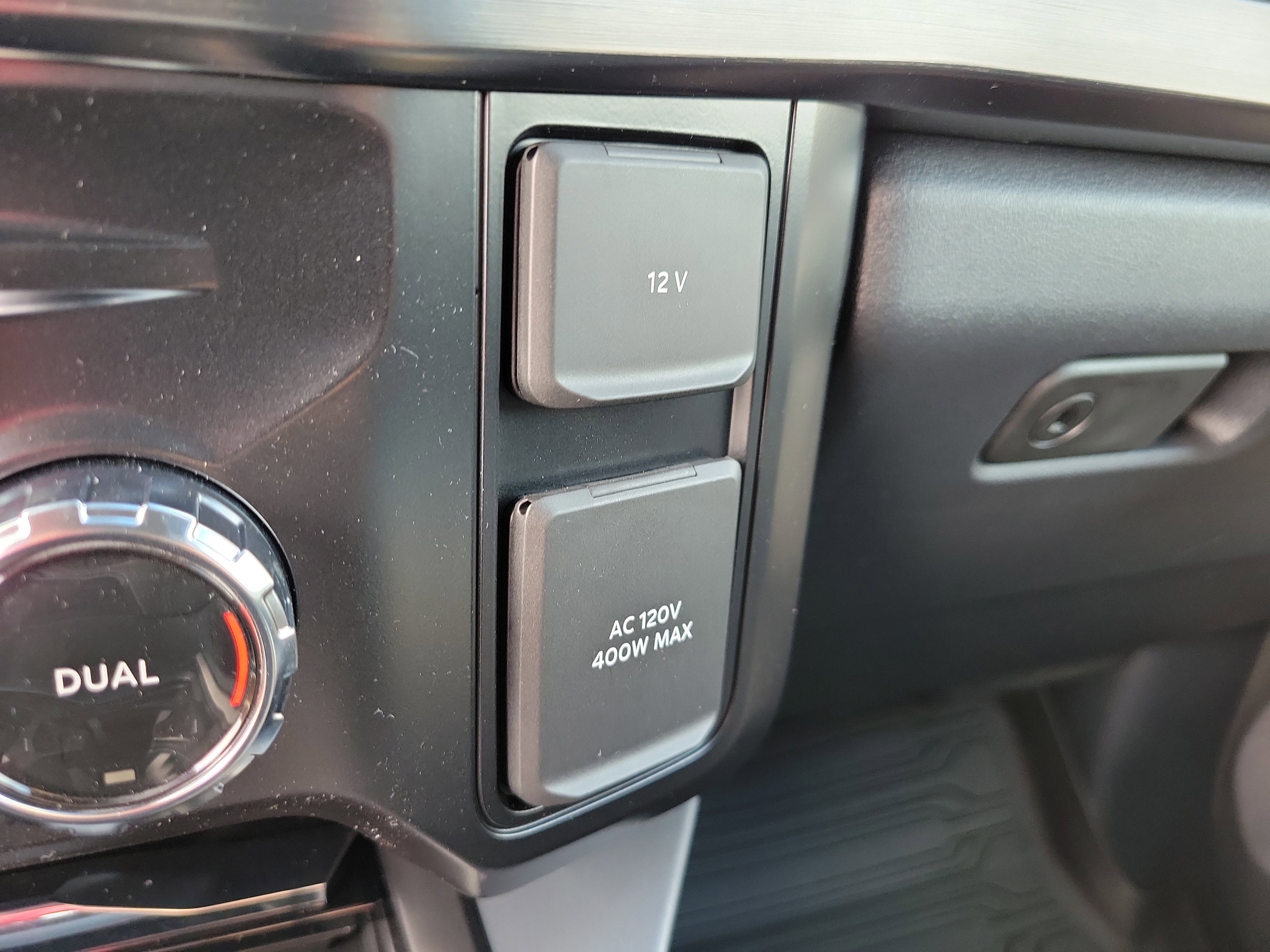 New 2026 Ford F250 Lariat image 25