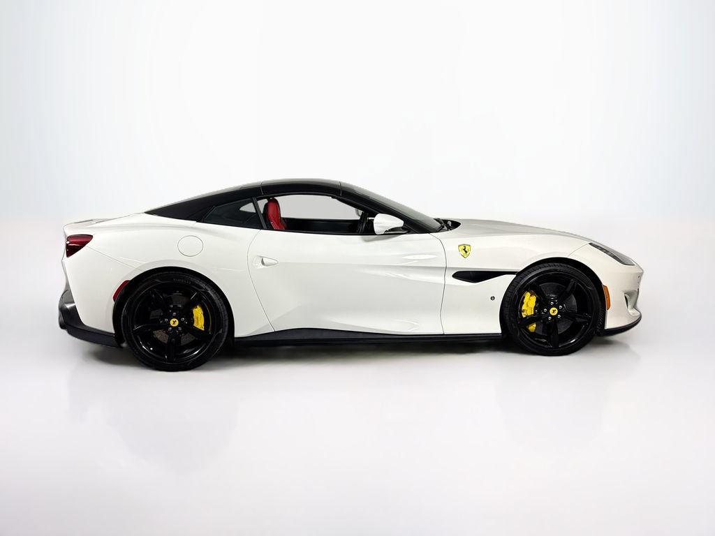 Used 2020 Ferrari Portofino RWD image 8