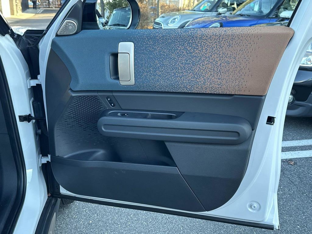 Used 2025 MINI Cooper Countryman S image 30