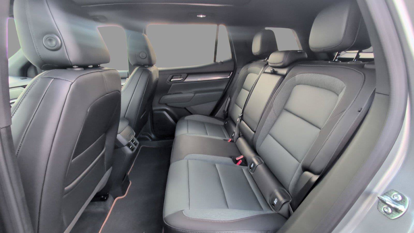 New 2026 GMC Terrain AT4 AWD/4WD image 36
