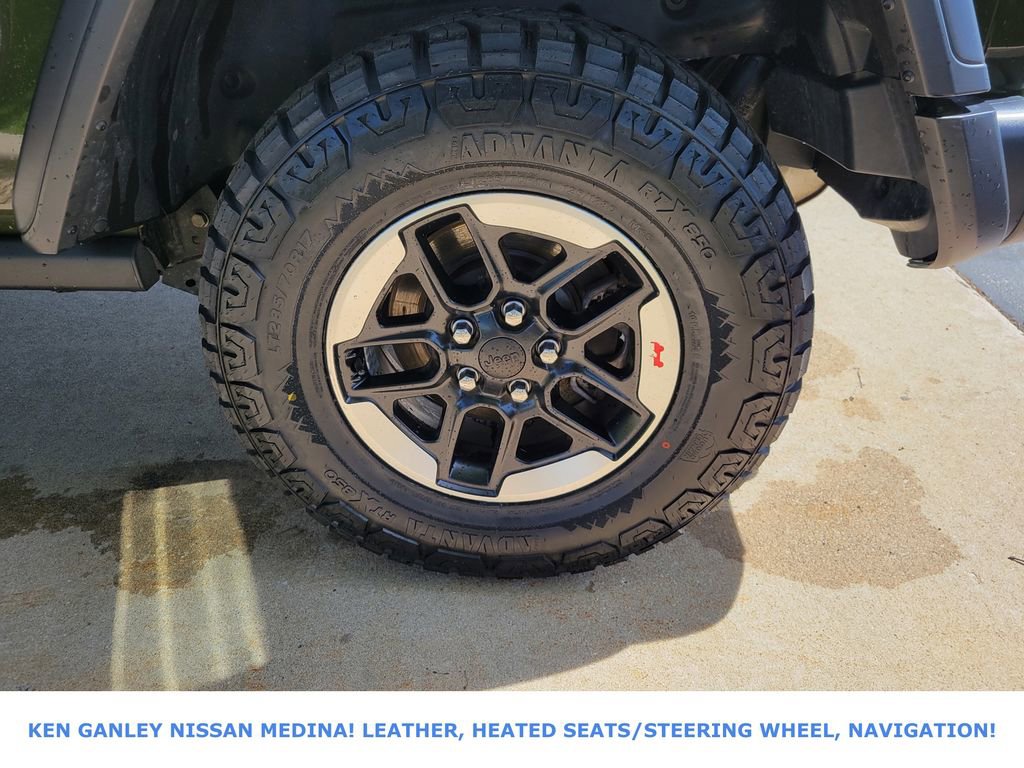 Used 2022 Jeep Wrangler Rubicon w/ LED Lighting Group AWD/4WD image 18