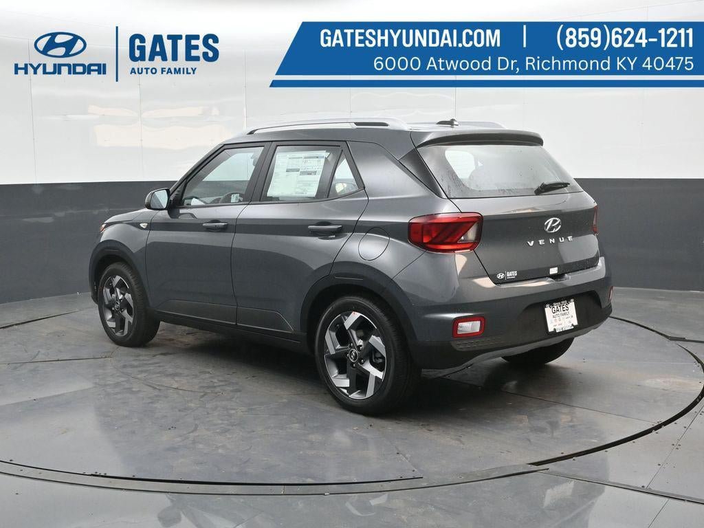 New 2026 Hyundai Venue SEL FWD image 8