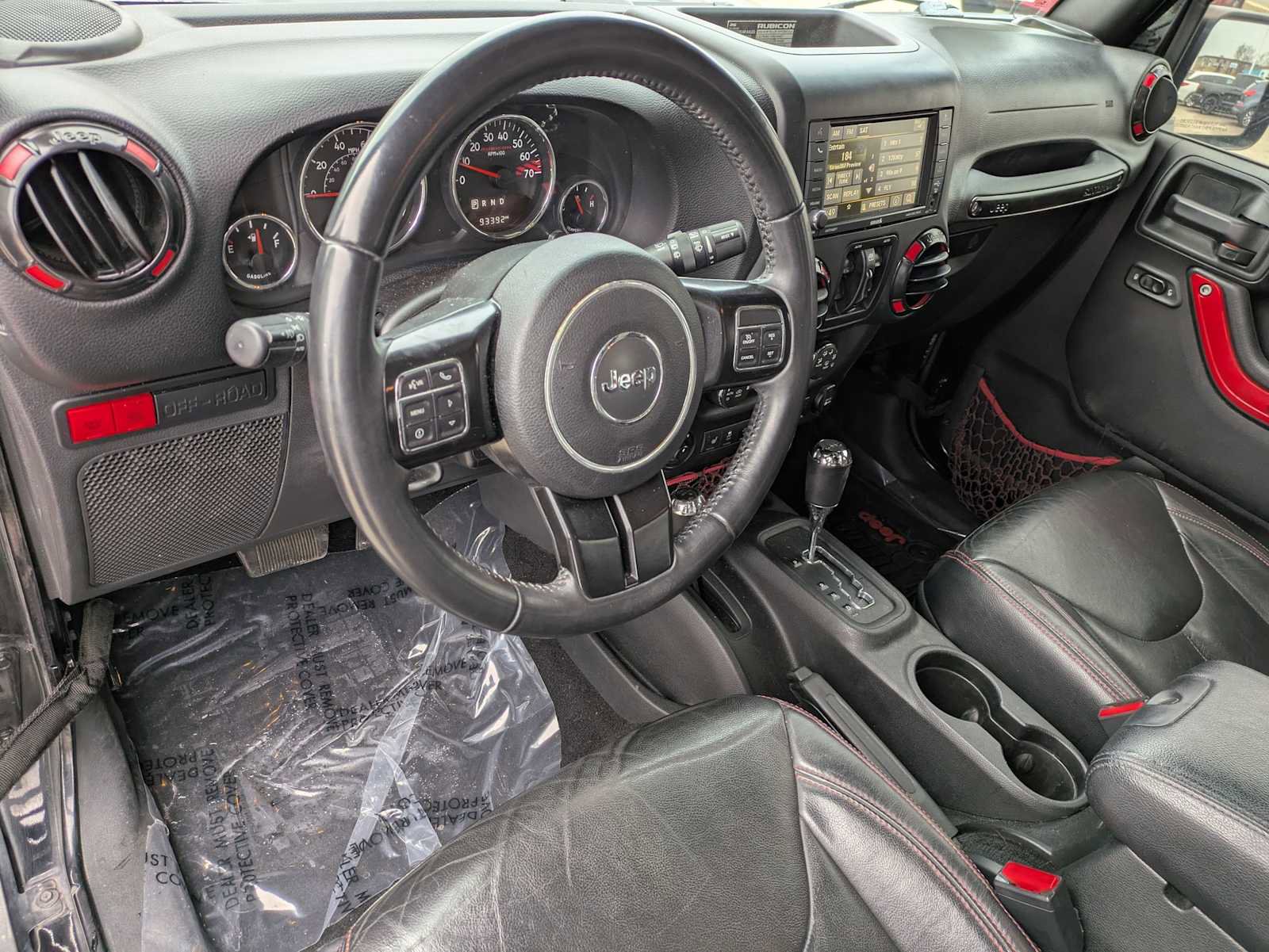 Used 2017 Jeep Wrangler Unlimited Rubicon image 2