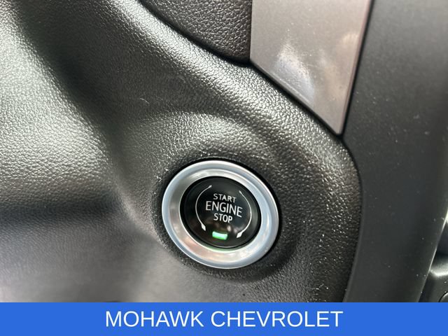 Certified 2022 Chevrolet Silverado 1500 Custom AWD/4WD image 17