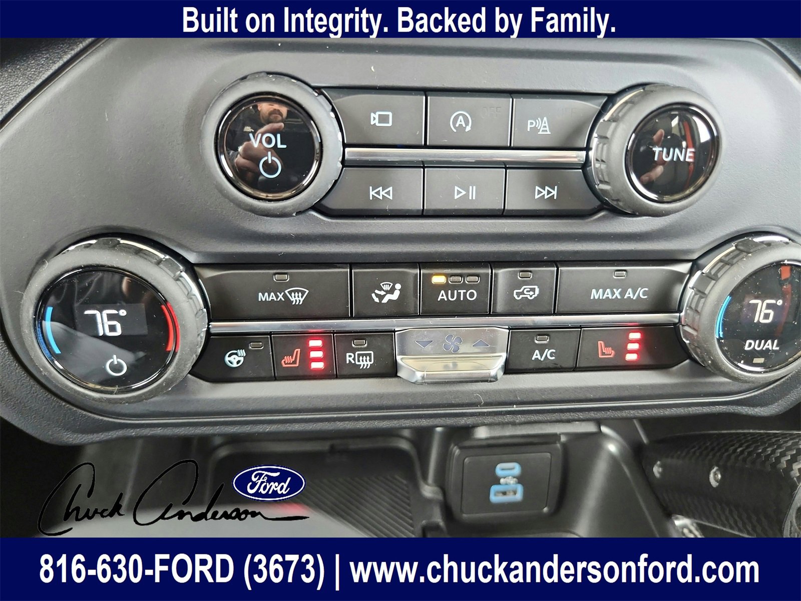 New 2025 Ford Bronco Raptor image 19