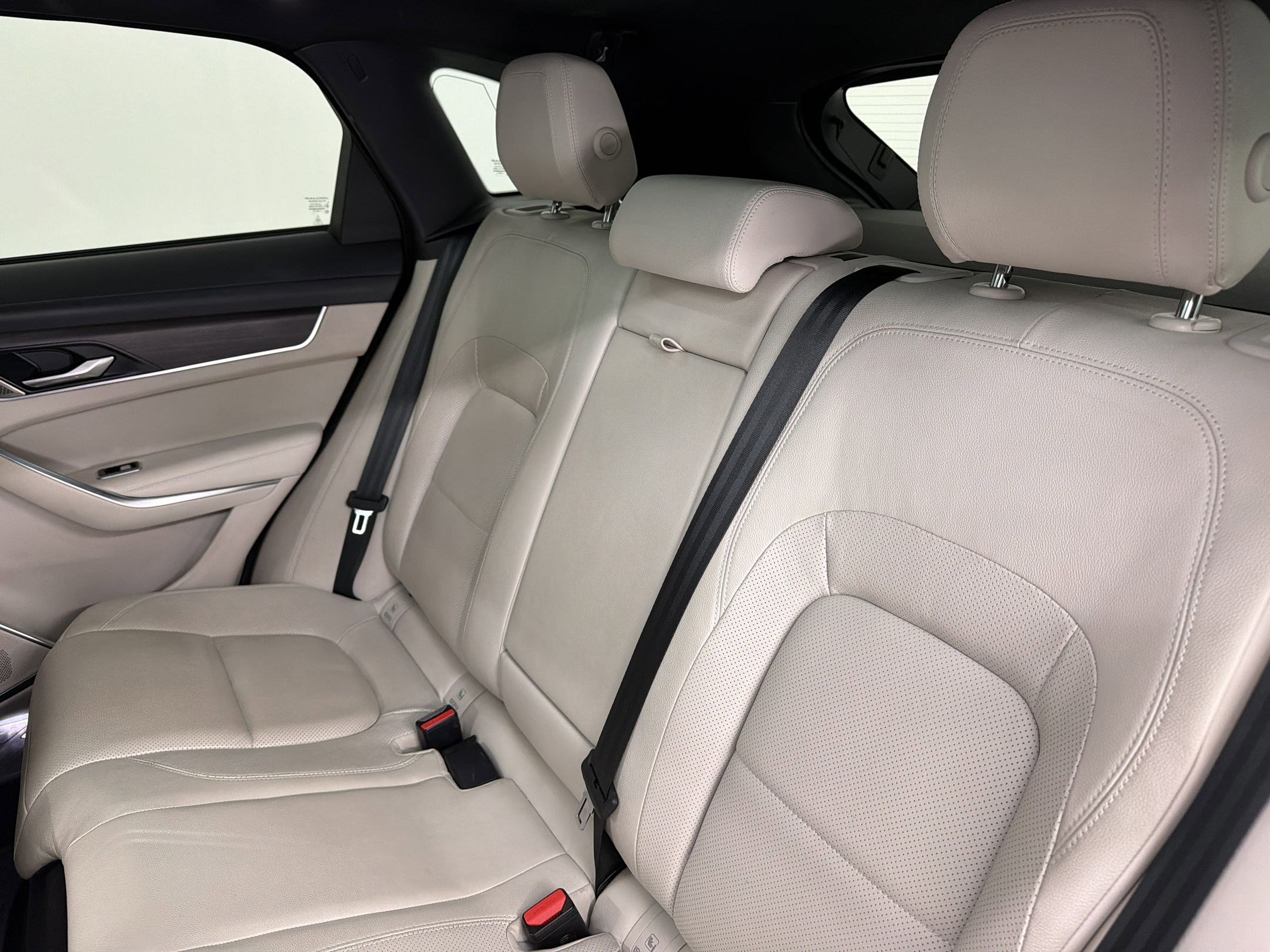 Used 2021 Jaguar F-PACE S AWD/4WD image 26
