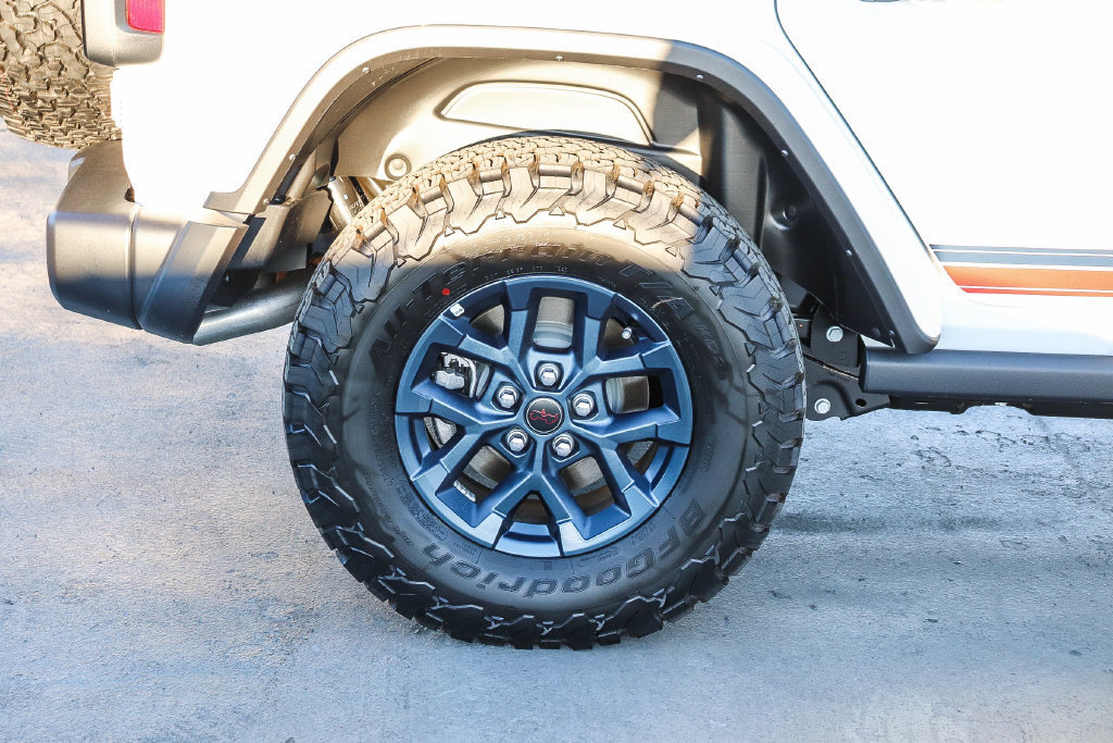 New 2026 Jeep Wrangler Unlimited Sport AWD/4WD image 12