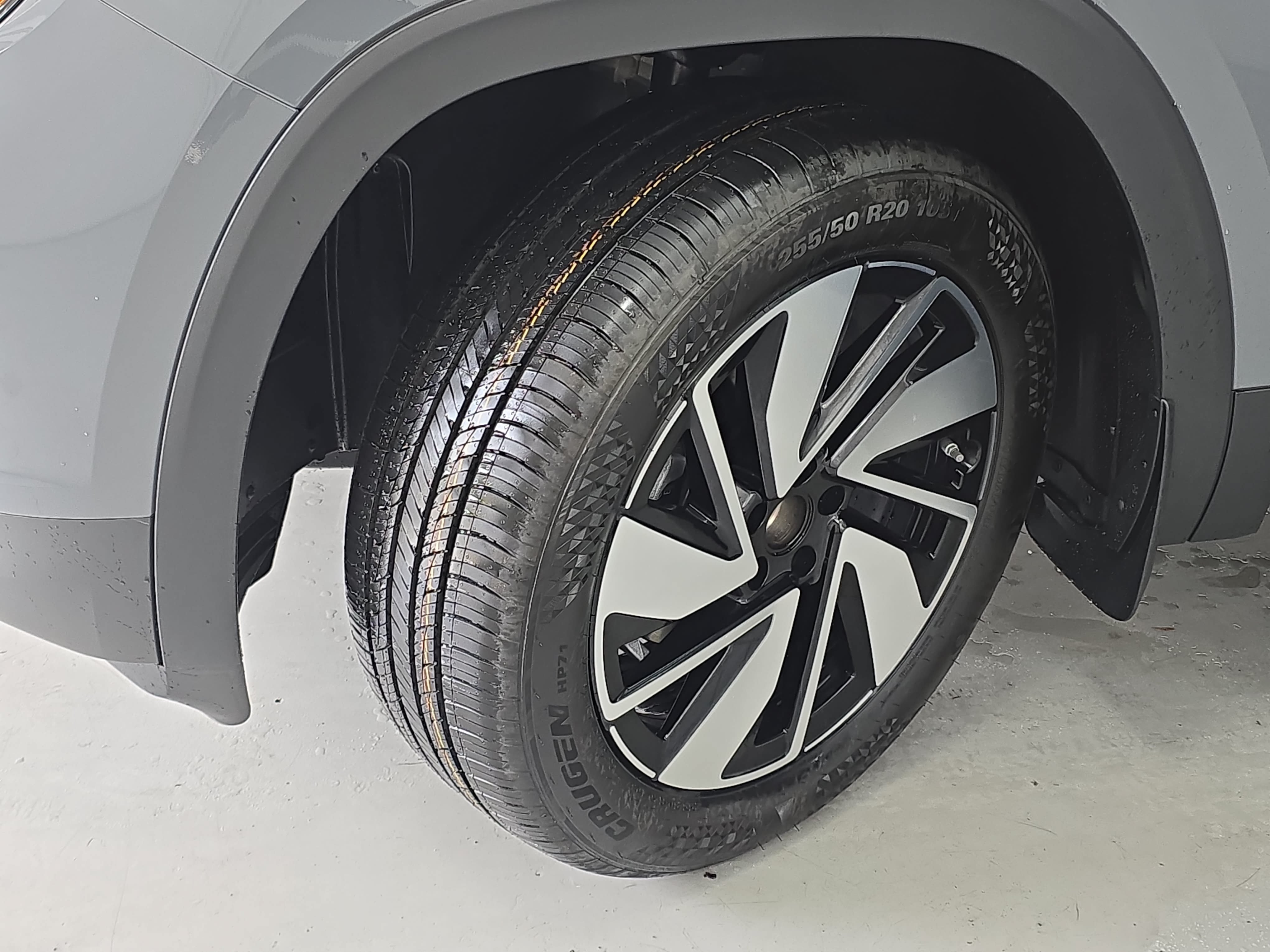 New 2026 Volkswagen Atlas SEL AWD/4WD image 34